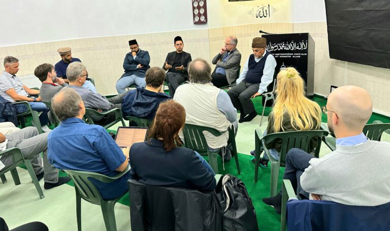 Lehrer in einem Workshop über den Islam